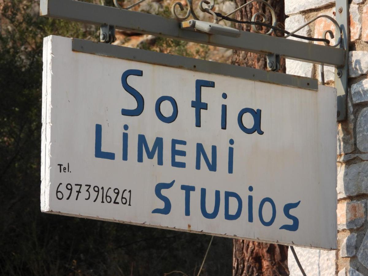 Sophia Limeni Apartments And Studios Eksteriør billede